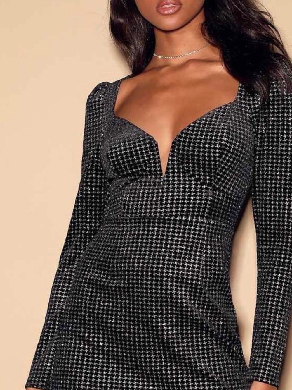 ASTR Black & White metallic Houndstooth Sweetheart Neck Long Sleeve Dress